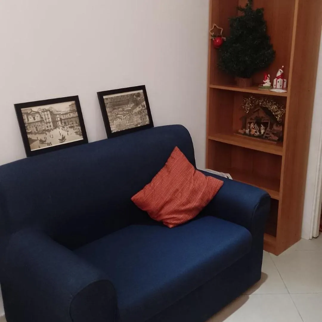 Homestay Alloggio Ai Quartierispagnoli Naples
